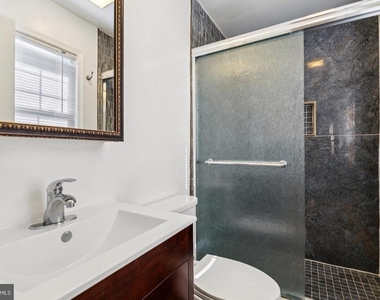 7714 Arlen Street - Photo Thumbnail 7