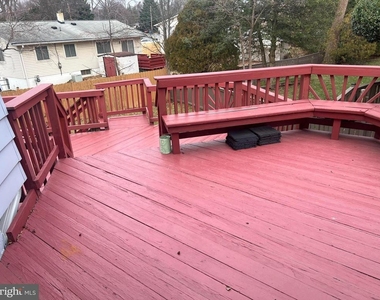 7714 Arlen Street - Photo Thumbnail 15