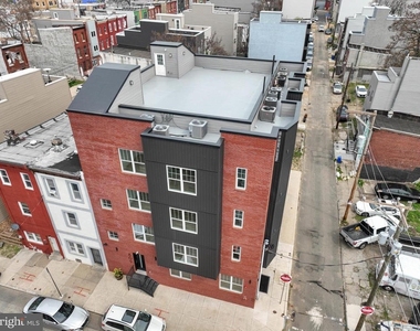 809 Diamond Street - Photo Thumbnail 12