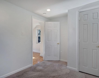 1604 Woodhill Court - Photo Thumbnail 17