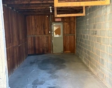 28 Liberty Street - Photo Thumbnail 2