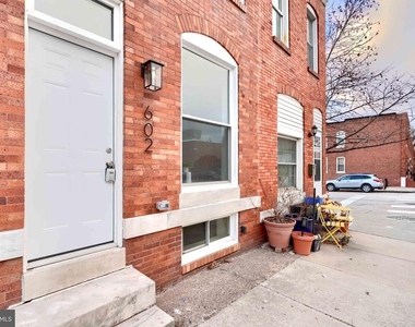 602 S Streeper Street - Photo Thumbnail 1