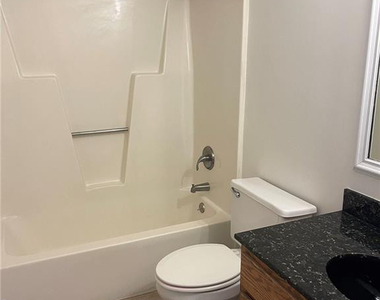 609 Georgetown Circle - Photo Thumbnail 26