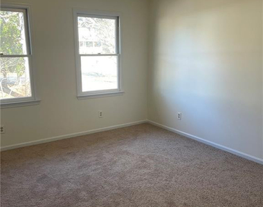 609 Georgetown Circle - Photo Thumbnail 25