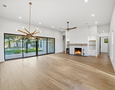 23937 Oscar Rd - Photo Thumbnail 8
