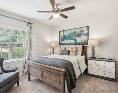 405 Phillip Boulevard - Photo Thumbnail 26