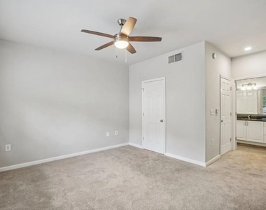 405 Phillip Boulevard - Photo Thumbnail 33