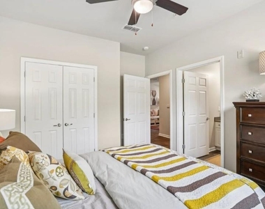 405 Phillip Boulevard - Photo Thumbnail 25