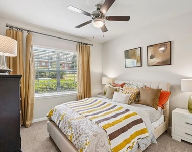 405 Phillip Boulevard - Photo Thumbnail 24
