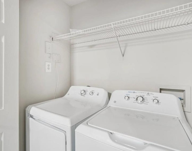 405 Phillip Boulevard - Photo Thumbnail 40