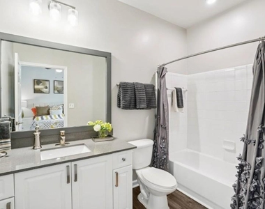 405 Phillip Boulevard - Photo Thumbnail 32