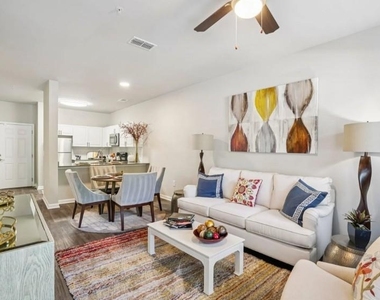 405 Phillip Boulevard - Photo Thumbnail 12