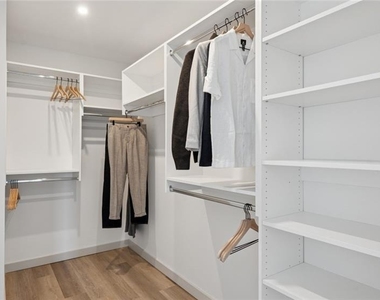660 11th Street Nw - Photo Thumbnail 9
