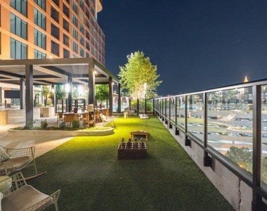 660 11th Street Nw - Photo Thumbnail 22