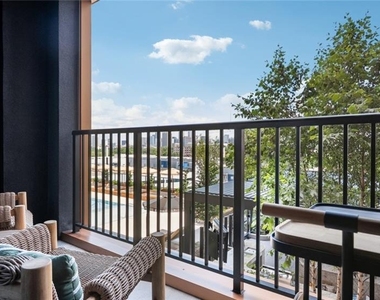 660 11th Street Nw - Photo Thumbnail 11