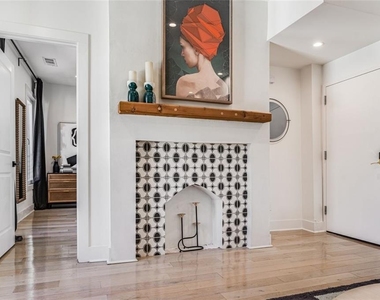 724 Charles Allen Drive Ne - Photo Thumbnail 10