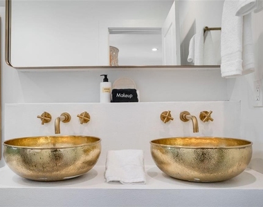 724 Charles Allen Drive Ne - Photo Thumbnail 32