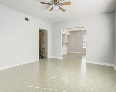 3345 Reeves Street - Photo Thumbnail 2