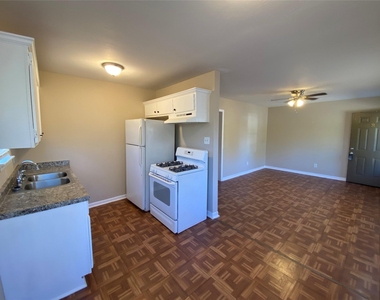 3024 Elgin Street - Photo Thumbnail 1