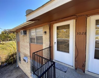 3024 Elgin Street - Photo Thumbnail 9