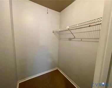 9397 London Tower Court - Photo Thumbnail 9