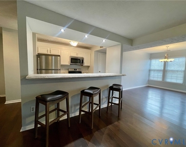 9397 London Tower Court - Photo Thumbnail 1