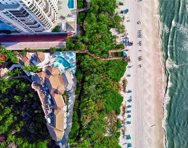 8787 Bay Colony Drive - Photo Thumbnail 2
