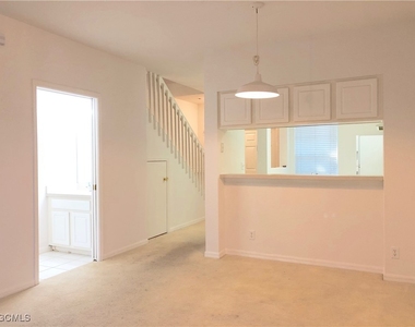 8073 Pacific Beach Drive - Photo Thumbnail 2