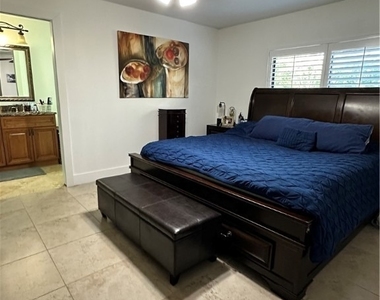 3766 Se 6th Avenue - Photo Thumbnail 12
