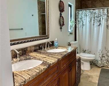 3766 Se 6th Avenue - Photo Thumbnail 15