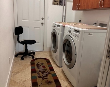 3766 Se 6th Avenue - Photo Thumbnail 18