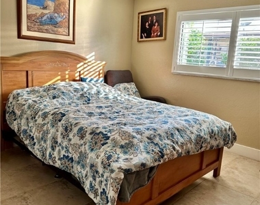 3766 Se 6th Avenue - Photo Thumbnail 13
