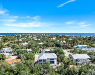 1111 Schooner Place - Photo Thumbnail 31