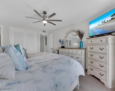 25730 Hickory Boulevard - Photo Thumbnail 13