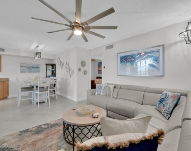 25730 Hickory Boulevard - Photo Thumbnail 5