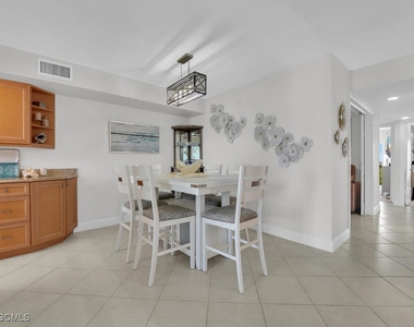 25730 Hickory Boulevard - Photo Thumbnail 8
