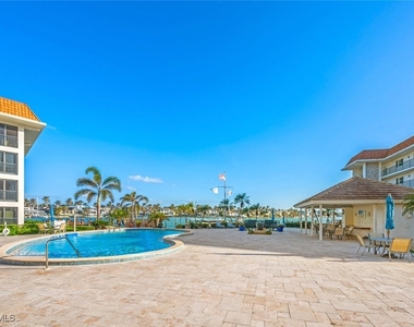 222 Harbour Drive - Photo Thumbnail 22