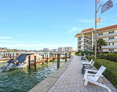 222 Harbour Drive - Photo Thumbnail 27