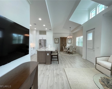 6984 Saona Court - Photo Thumbnail 31