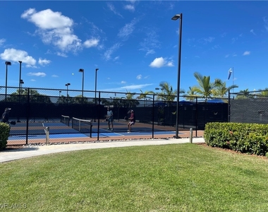 6984 Saona Court - Photo Thumbnail 18