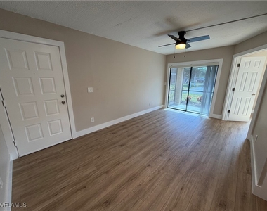 5315 Summerlin Road - Photo Thumbnail 2