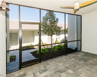 5467 Double Eagle Circle - Photo Thumbnail 4