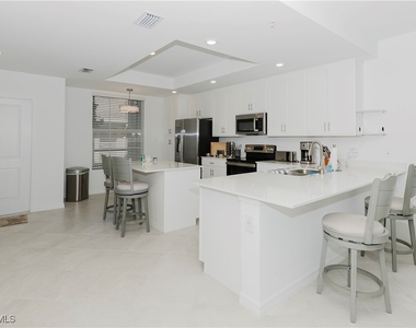 5467 Double Eagle Circle - Photo Thumbnail 9