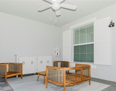 5467 Double Eagle Circle - Photo Thumbnail 2