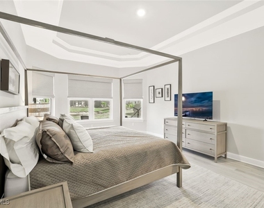 15804 Derna Street - Photo Thumbnail 13