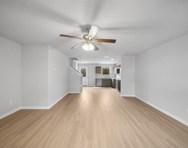 515 16th Street - Photo Thumbnail 4