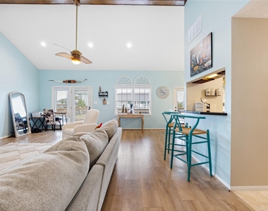 1114 Tiki Drive - Photo Thumbnail 14