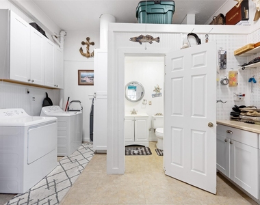 1114 Tiki Drive - Photo Thumbnail 27