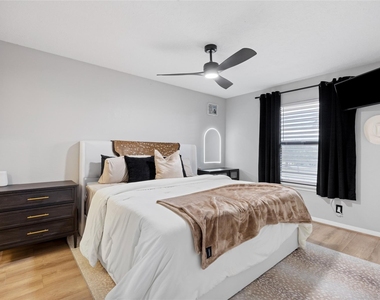 1114 Tiki Drive - Photo Thumbnail 18