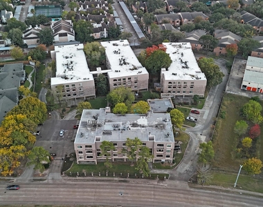2209 S Braeswood Boulevard - Photo Thumbnail 13